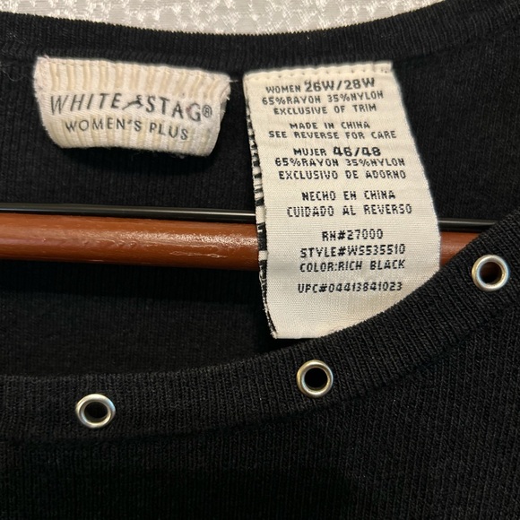 WHITE STAG Black Woman's Plus 26/28W Knit Top w/ Silver Metal Eyelet Accents - Picture 3 of 11